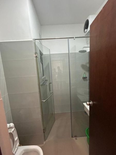 Bathroom - 2 Bedroom Apartment for Rent - Kahathuduwa, Canterbury Golf Resort | LKR 150,000 Per Month (EM775)