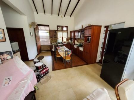 Living Room - 3 Bedroom House for Sale - Boralesgamuwa, Jayanthi Place, Gangarama Road | LKR 60 Million (Negotiable) (EM776)