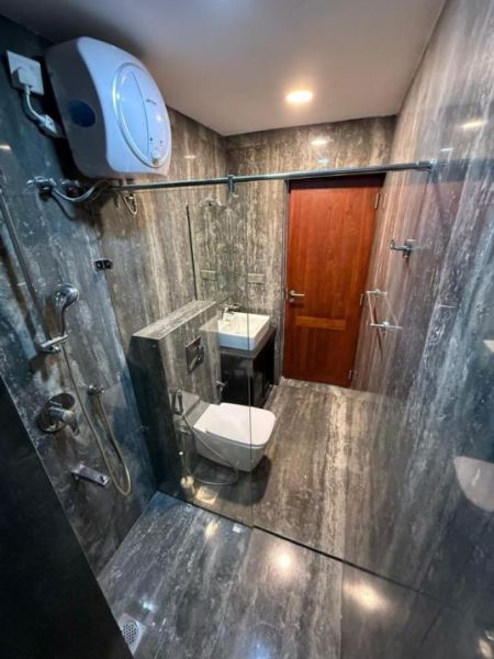 Bathroom - 4 Bedroom Luxury Duplex Apartment for Sale - Colombo 5, Park Heights Residencies | LKR 170 Million (Negotiable) (EM777)