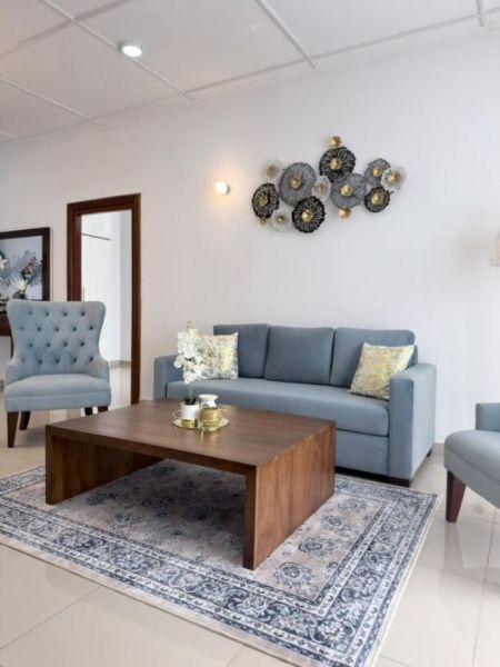 Living Room - Luxury 3 Bedroom Residence for Rent at Rathmalana / LKR 350,000 per month (EM148DI)
