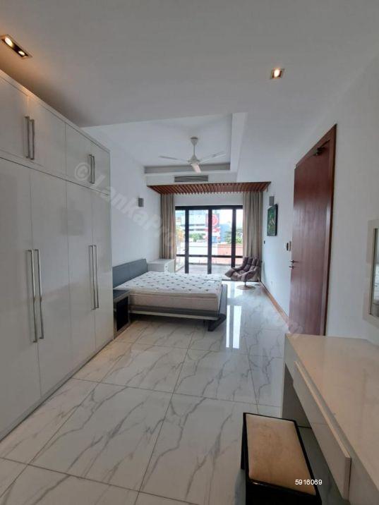 Bedroom - House for rent in Colombo 3