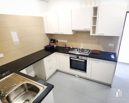 Kitchen - Iconic Galaxy, Rajagiriya - 02 Bedroom Apartment for Sale - Furnished - Above 10th Floor