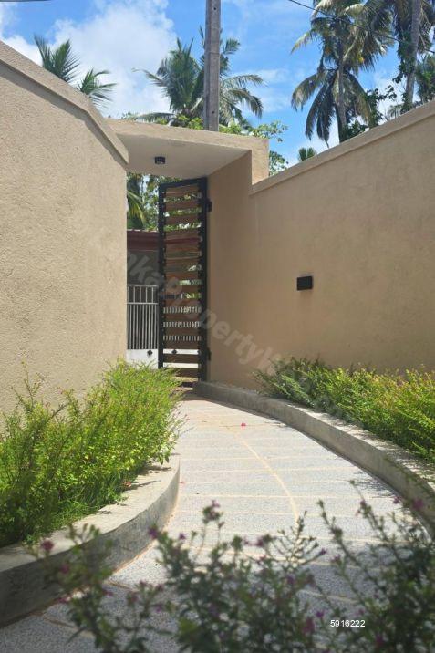 House for sale in Pannipitiya