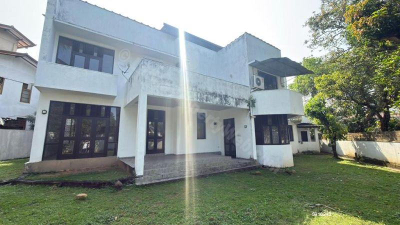 Exterior - House for rent in Malabe