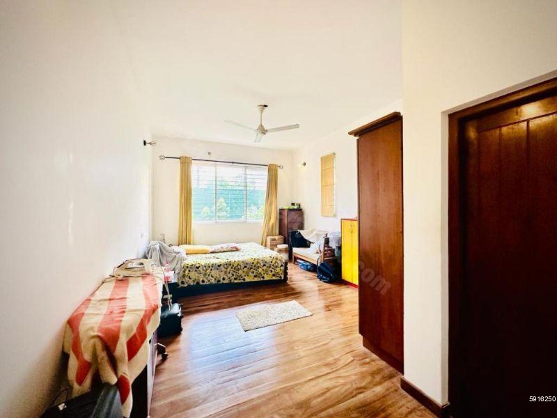 Bedroom - House for rent in Nugegoda