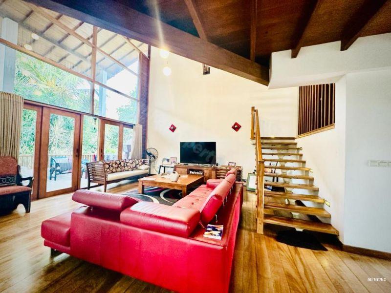 Living Room - House for rent in Nugegoda