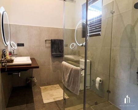 Bathroom - 04 Bedroom House for Rent - Pelawatte - Fully Furnished - Newly Renovated 