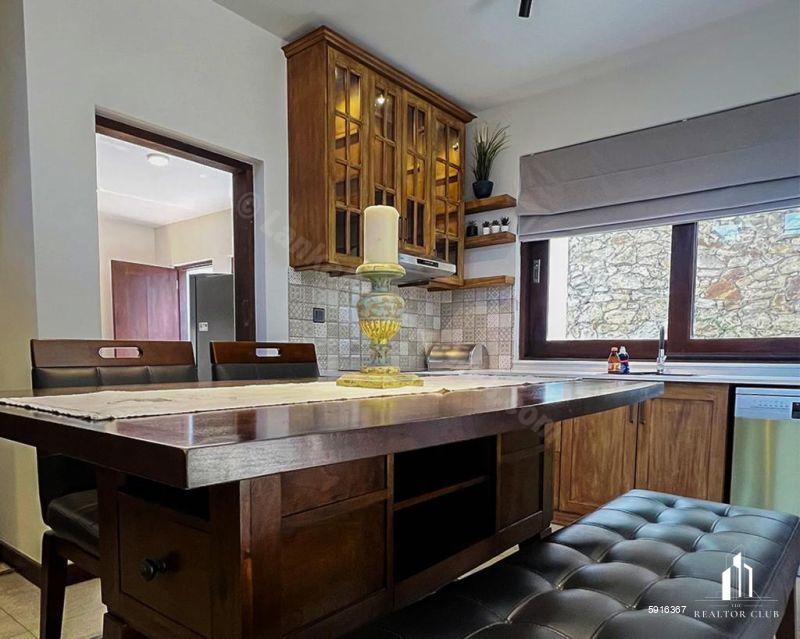 Kitchen - House for rent in Pelawatte