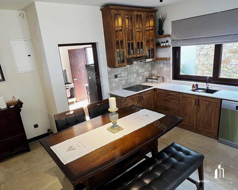 Kitchen - House for rent in Pelawatte