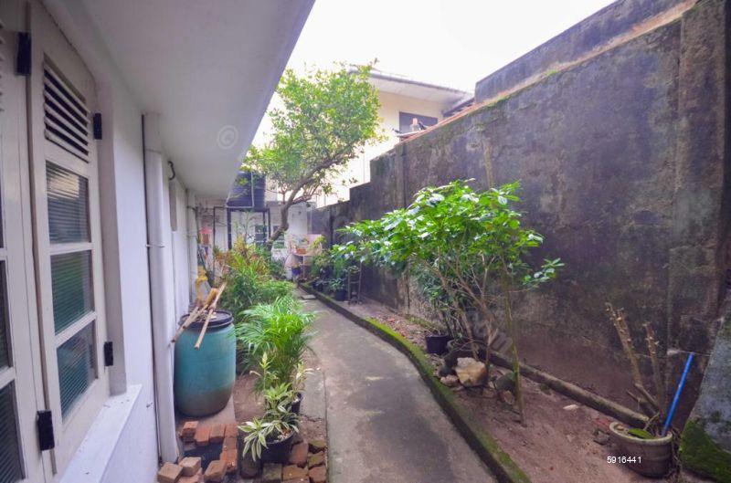 House for sale in Colombo 5