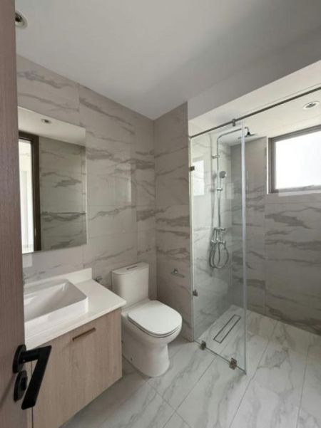 Bathroom -  Prive - 03 Bedroom Unfurnished Apartment for Sale in Colombo 05 (A5690)-SOLD
