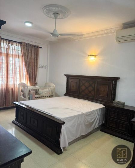 Bedroom - 6 bedroom House for rent in Dehiwala 