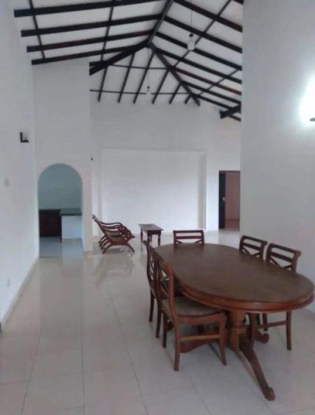 Dining room - 6 Bedroom House for Rent - Colombo 5, Polhengoda | LKR 900,000 Per Month (Negotiable) (EM791)