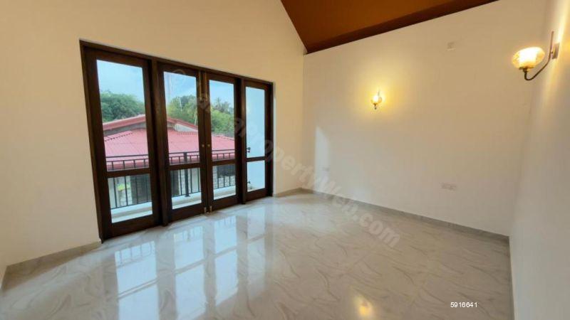 House for sale in Thalawathugoda
