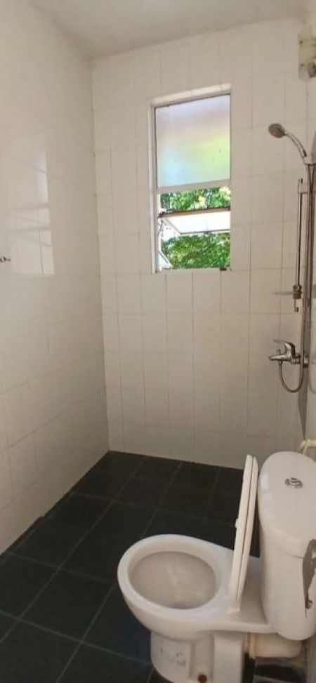 Bathroom - Rosebank- 03 Bedroom Unfurnished Apartment for Sale in Colombo 07 (A6032)-SOLD
