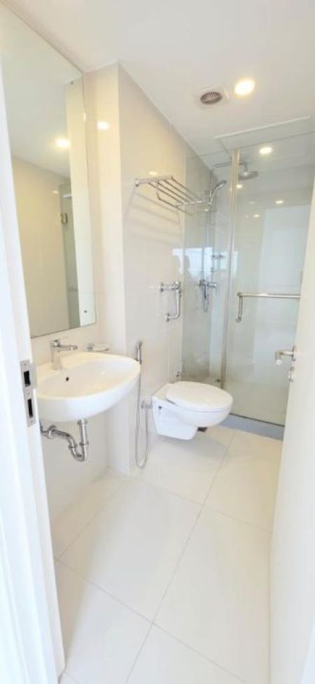 Bathroom - Fairway Urban Homes 3 bedrooms brand new apartment for sale -Battaramulla 