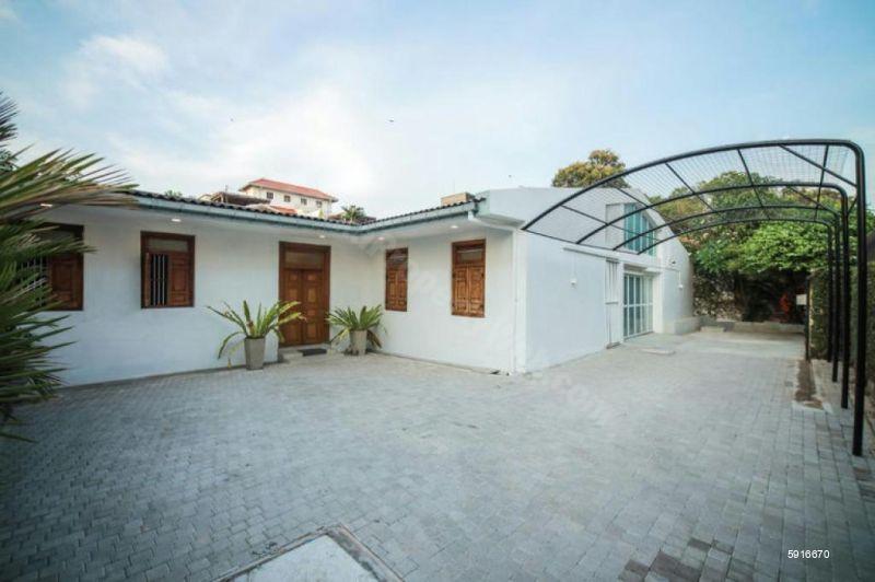 Commercial for sale in Colombo 7