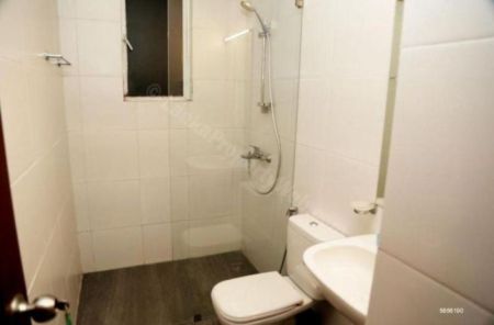 Bathroom - Apartment For Sale in Wattala 