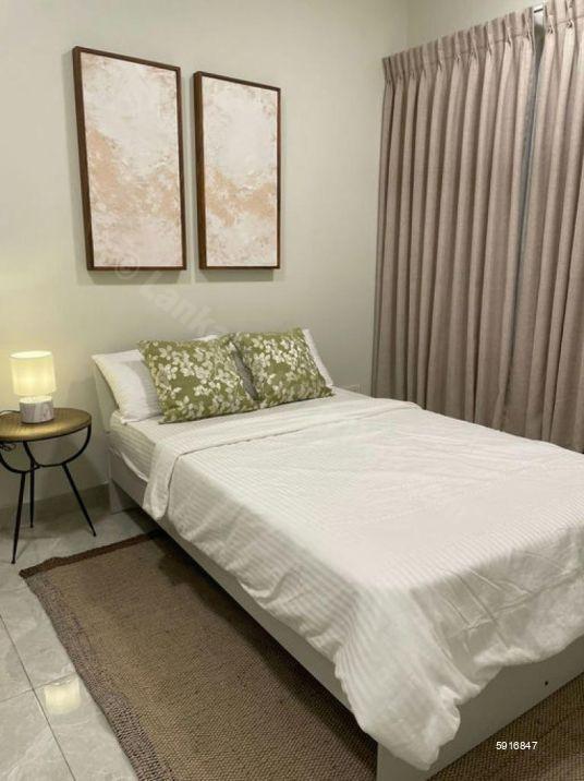 Bedroom - Apartment for sale in Rajagiriya