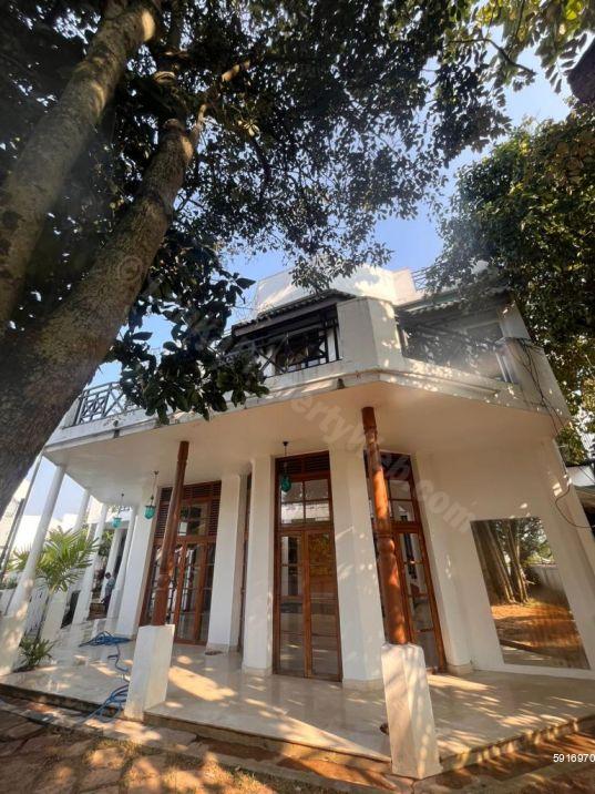 Exterior - House for sale in Battaramulla