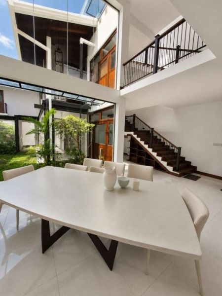 Dining room - 4 Bedroom House for Sale – Thalawathugoda | LKR 60 Million (Negotiable) (EM156RK)