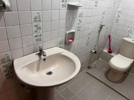 Bathroom - (PR934) House First Floor Unit for Rent in Nugegoda