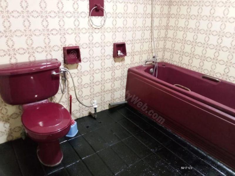 Bathroom - House for rent in Mount Lavinia