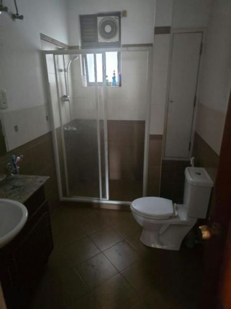 Bathroom - Hedges Court - 03 Bedroom Furnished Apartment for Sale in Colombo 10 (A5792)