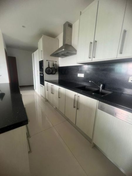 Kitchen - 2 Bedroom Apartment for Sale at Sky Garden Rajagiriya / LKR 67M (EM062VE)