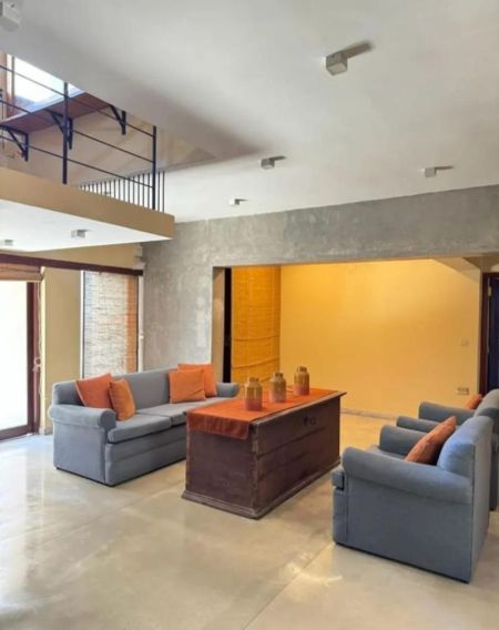 Living Room - 9Bedroom luxury house for rent at Colombo 5