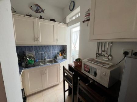 Kitchen - Fully Furnished Apartment for rent in Colombo 6 