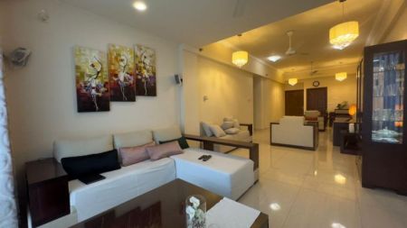 Living Room - Fully Furnished Marine city Apartment for Rent in Dehiwala - EA395