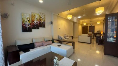 Living Room - Fully Furnished Marine city Apartment for Rent in Dehiwala - EA395