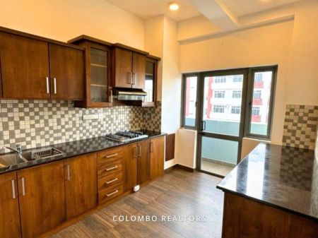Kitchen - TREND PANORAMA – 3 Room 1500 sqft Fully Furnished Apartment for SALE - Colombo 6   (AS-341)