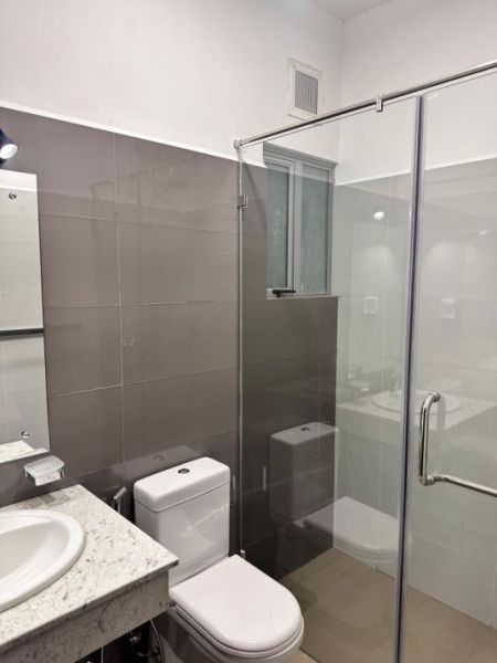 Bathroom - Canterbury Golf 2 Bedrooms Apartment For Sale in Piliyandala - EA790