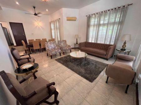 Living Room - FOR SALE: Delightful 12P Kotte Family House