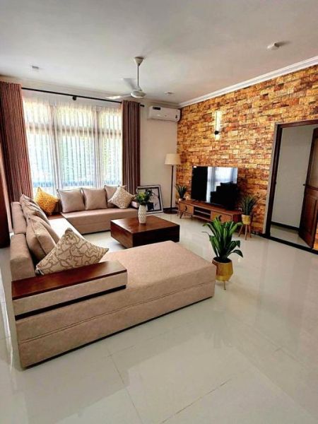Living Room - Fully Furnished Luxury Palace For Sale In Battaramulla 