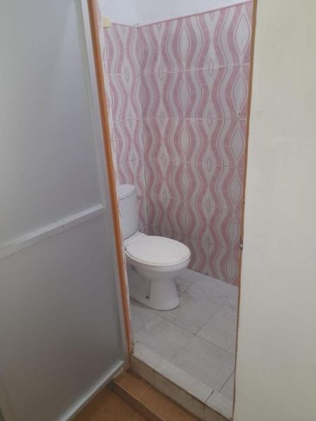 Bathroom - (NA568) Flat For Sale in Ratmalana
