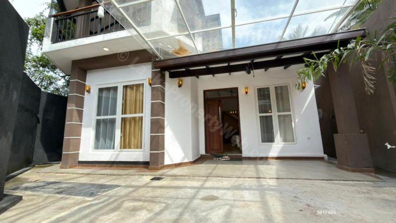 Exterior - House for sale in Ja Ela