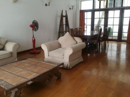 Living Room - Luxury House, Col 7,  Horton Place, For Long Term Rent 