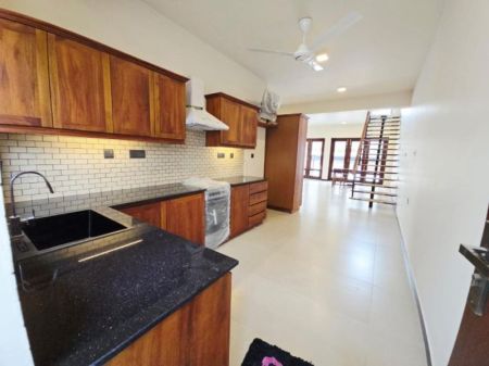 Kitchen - 3 Bedroom House for Sale in Koswatta Battaramulla, S1941