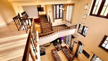 Living Room - Nugegoda Architectural Design Super Luxury House for Sale 