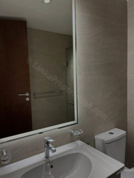 Bathroom - 1 Bed Apartment For Rent In Colombo 02