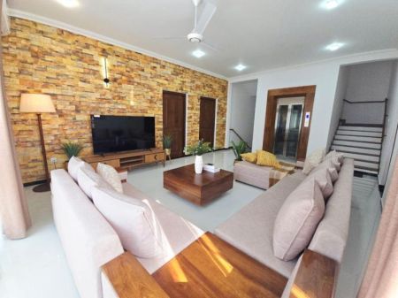 Living Room - Architecture Designed Luxury 3 Story House For Sale In Battaramulla 