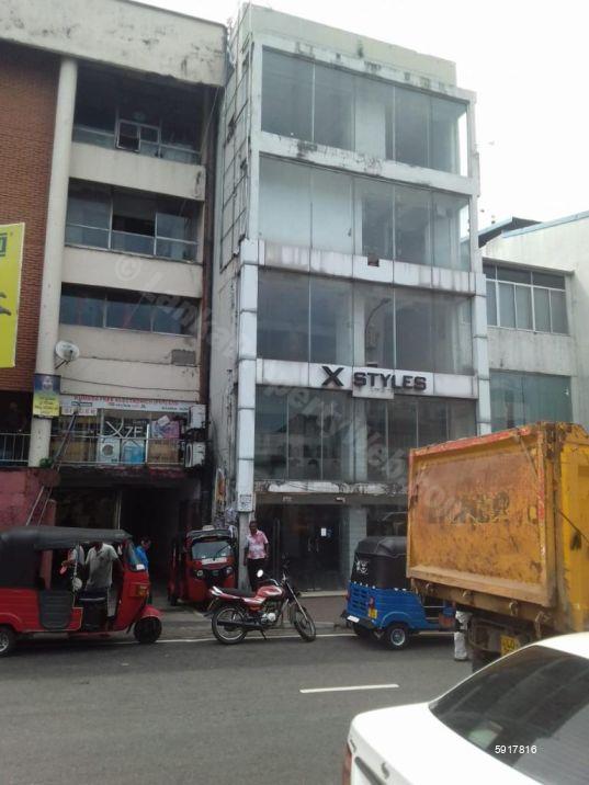 Commercial for sale in Colombo 8