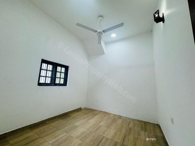 House for rent in Rathmalana