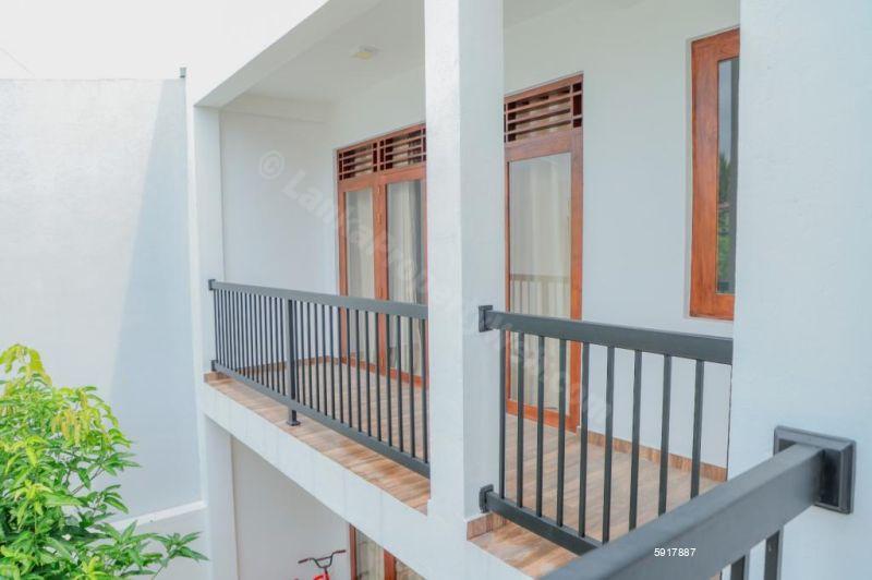Exterior - House for rent in Malabe