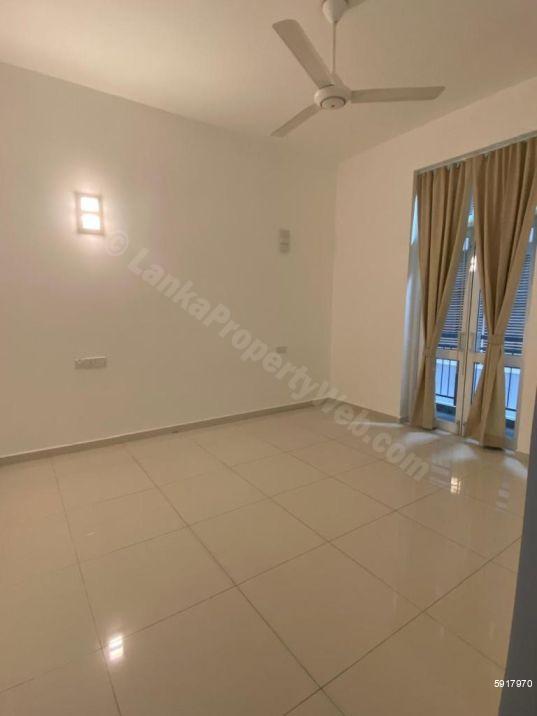 Apartment for sale in Colombo 5
