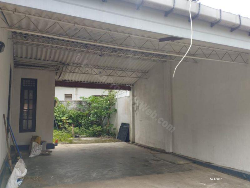 Exterior - House for sale in Malabe