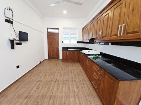 Kitchen - 03BR Luxury Three Story House For Sale In Kesbewa 